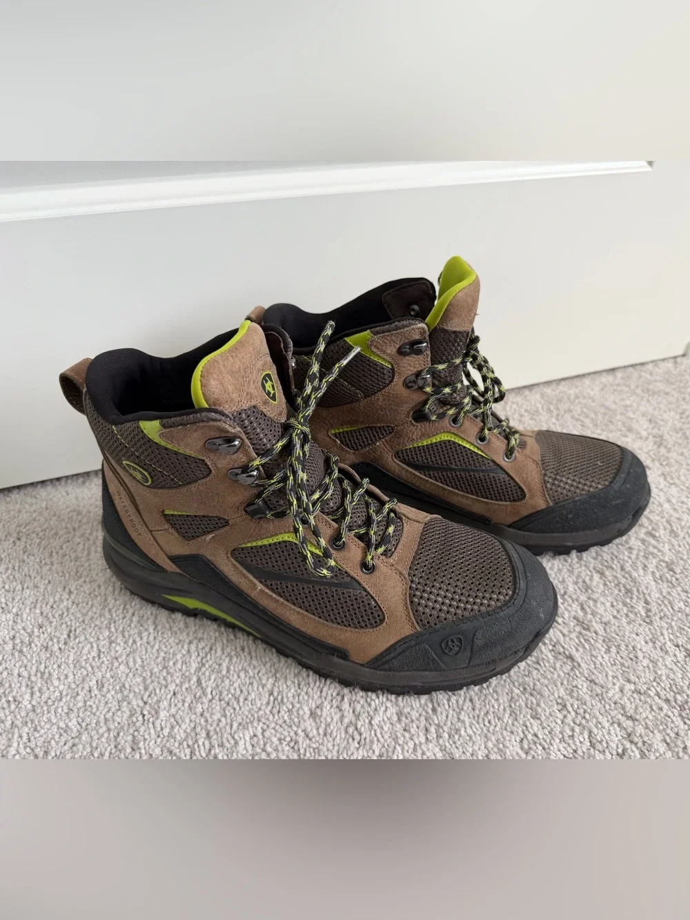 Ariat Waterproof Hiking Boots - 10D